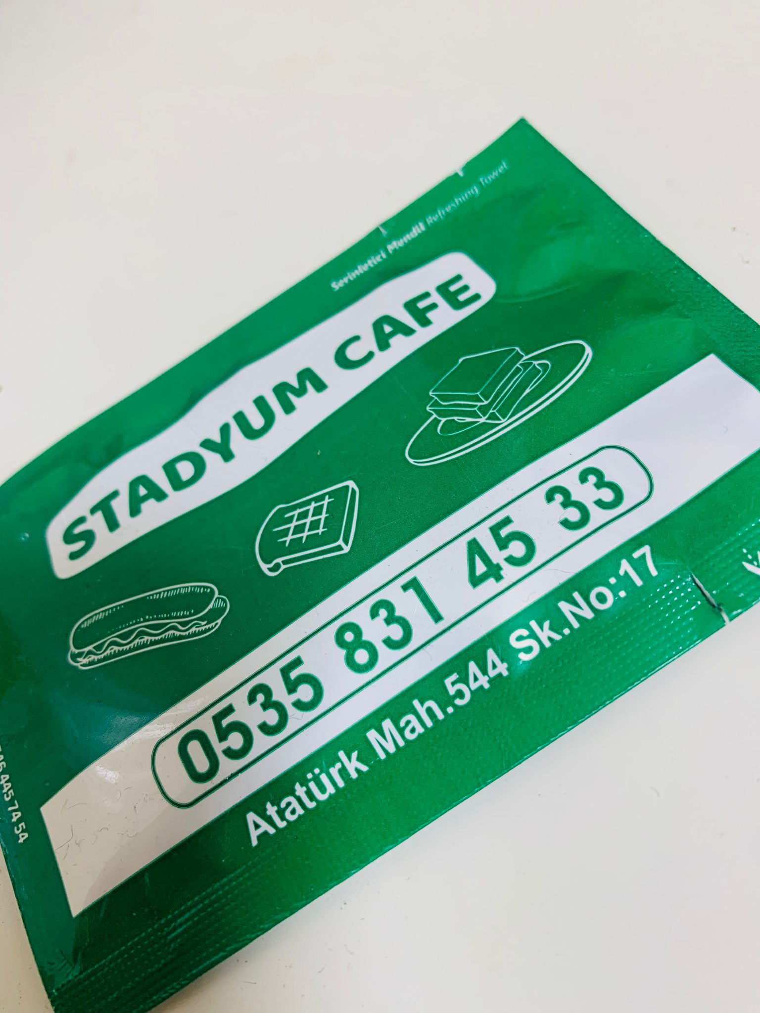 Tasarım ve Klişe Dahil Islak Mendil